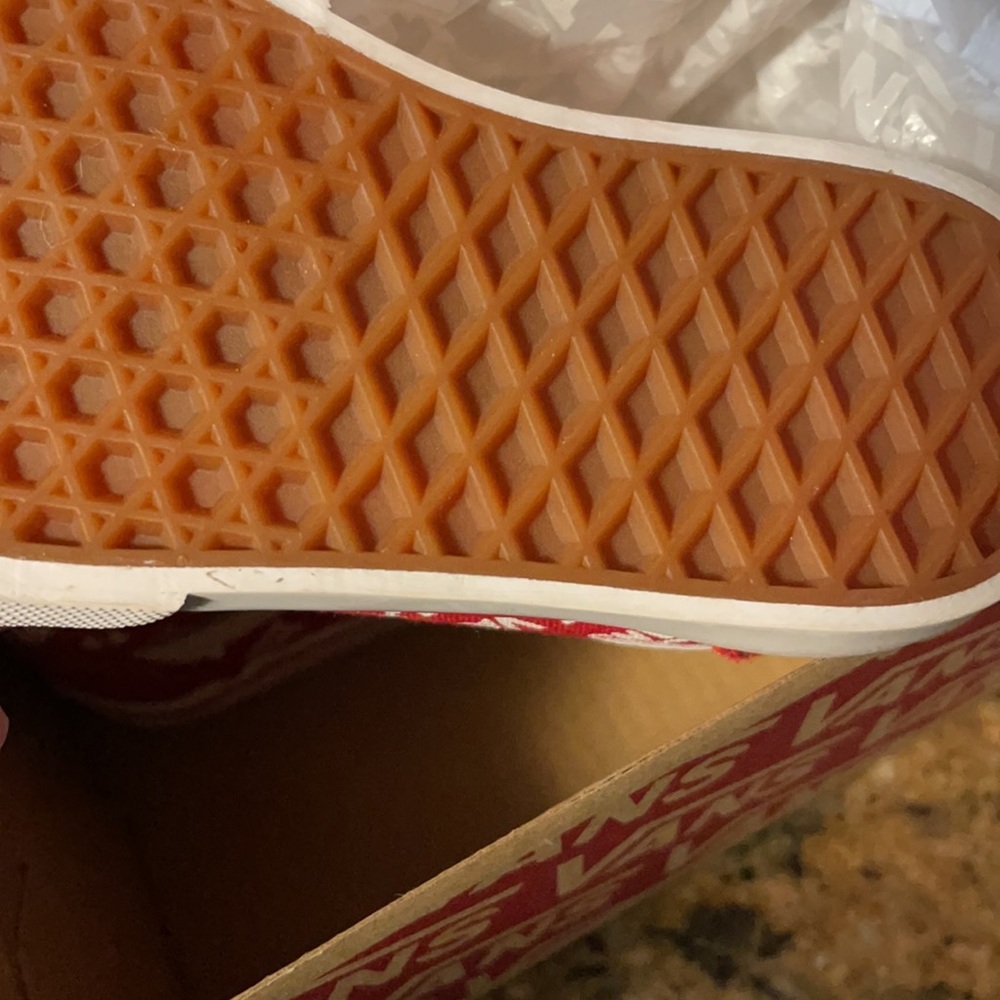 Vans - Picture 4 of 4
